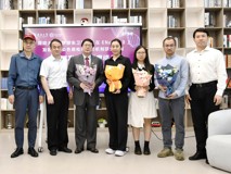 医学部“新闻发布医席谈”访谈朱卫国教授团队